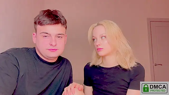 your molly mark  online show from April 2026 07:48:01 PM