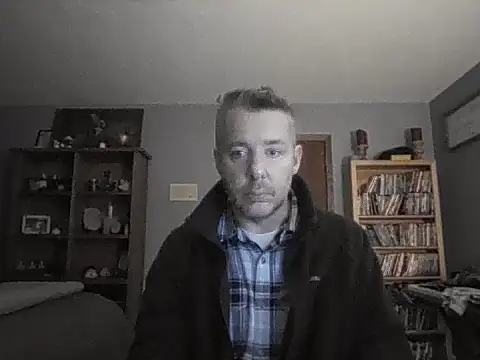 chrisw8140 online show from February 2026 11:43:02 PM