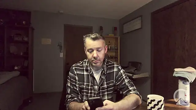 chrisw8140 online show from March 2026 12:49:02 AM