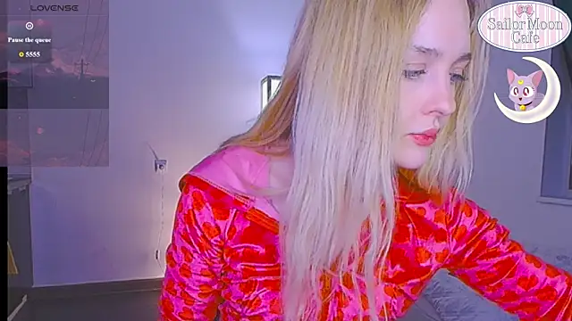 sailormoon666  online show from April 2026 12:19:01 AM