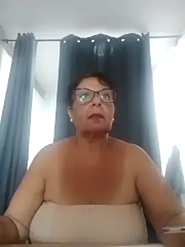 anaisytu online show from June 2026 09:59:01 AM