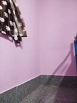 Tamil Hot RoyalQueen online show from April 2026 03:44:01 PM