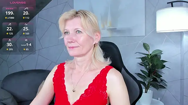 Julie Lucas online show from June 2026 12:00:01 AM