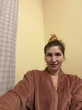  Crystal 2 online show from February 2026 03:48:02 PM