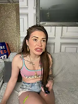 Demi Lovex online show from February 2026 09:20:01 PM