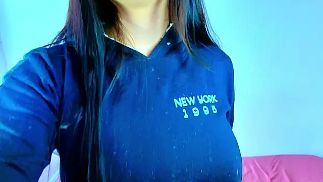 Anniecute   online show from June 2026 04:56:02 PM