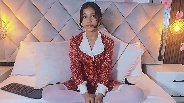 Real virgin Pussy online show from February 2026 07:23:01 PM