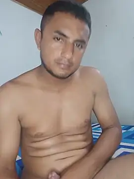 Snapshot of knox_zeque chatting on May 2026 09:43:01 PM knox zeque online show from May 2026 09:43:01 PM