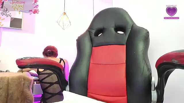 april jones05 online show from February 2026 12:06:01 PM