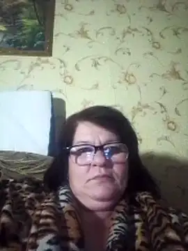 NysiOlsen online show from February 2026 09:35:01 PM