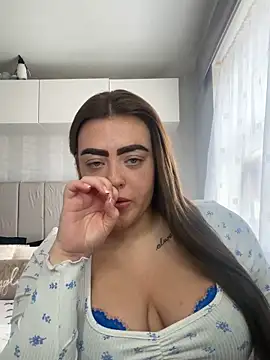 Princess-ivyxoxo online show from June 2026 12:00:02 PM