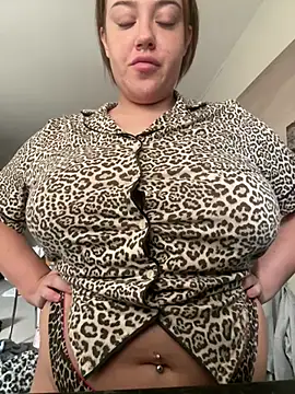 Princess-ivyxoxo online show from June 2026 08:01:01 AM