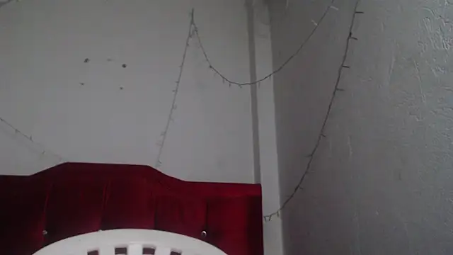 Loriiiany online show from April 2026 06:19:01 AM