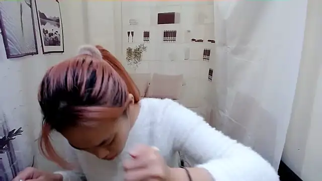 afan1022 online show from February 2026 03:49:02 AM