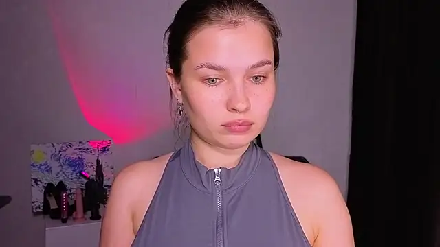 Catherine Karis online show from June 2026 09:36:02 AM