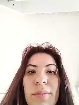 niiix 01 online show from February 2026 05:05:02 PM