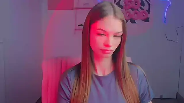 Lina Loveuu online show from April 2026 11:29:01 AM