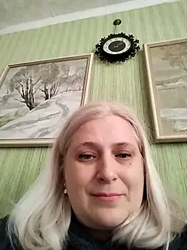 NyushaLollipop online show from February 2026 12:04:02 PM