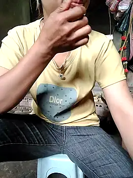 out-lustt online show from April 2026 02:25:02 AM