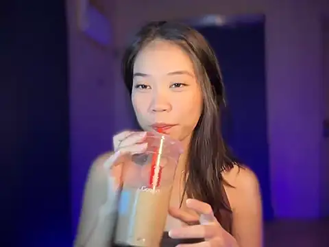 lovely amara19 online show from April 2026 06:25:02 AM