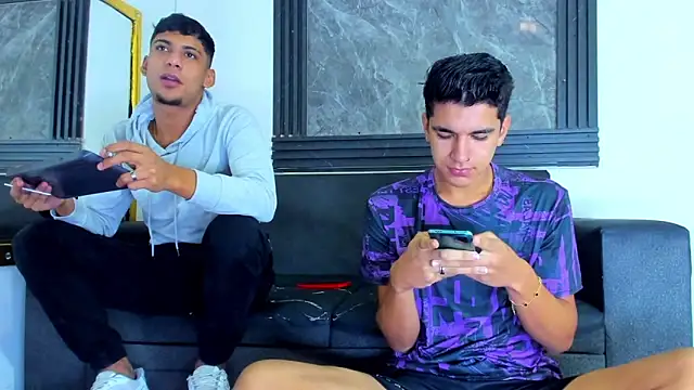 ALEX KEITH26 online show from February 2026 12:09:02 PM