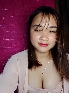 Lisakeem online show from March 2026 12:38:02 PM