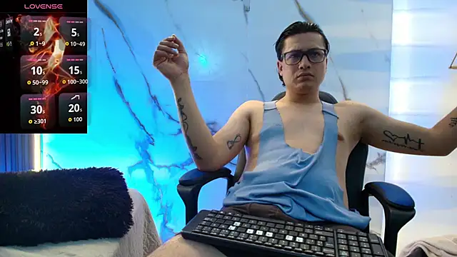 Danner Alaia online show from February 2026 08:48:02 PM