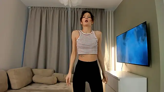 DeonnaHeney online show from February 2026 05:22:02 AM