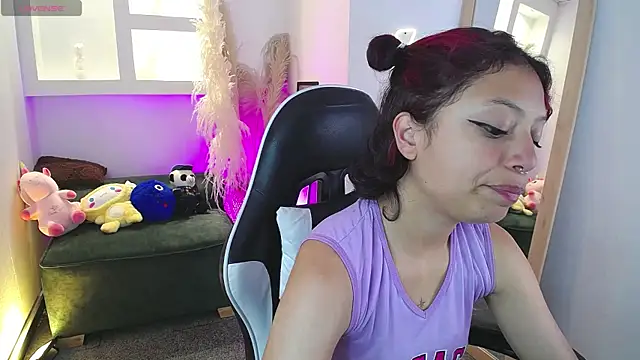 Snapshot of melodyy_as chatting on June 2026 01:36:01 PM melodyy as online show from June 2026 01:36:01 PM
