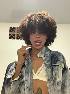 julietha sexy online show from February 2026 05:28:01 AM