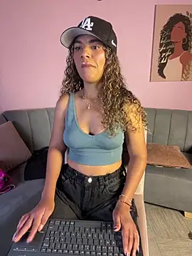 AngelPinkk  online show from March 2026 08:32:01 PM