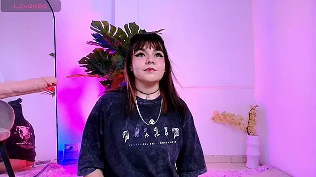 Dakota-bluu online show from February 2026 02:38:02 PM