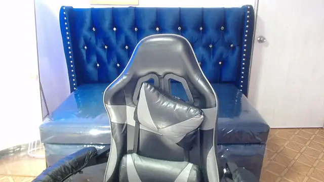 Candy Rose v online show from February 2026 01:08:02 PM