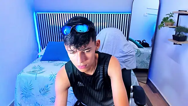 Astaroth Grigori online show from February 2026 06:34:02 PM