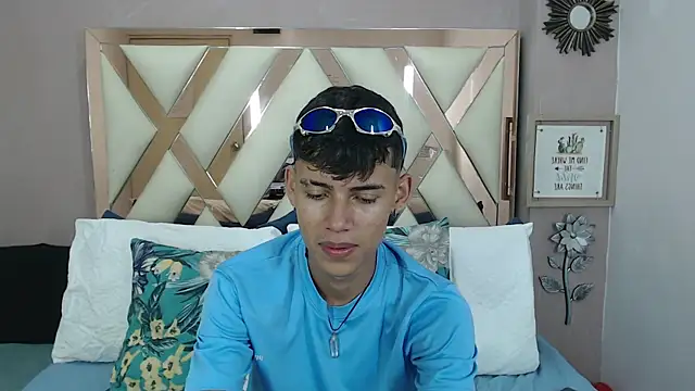 Astaroth Grigori online show from April 2026 07:37:01 PM