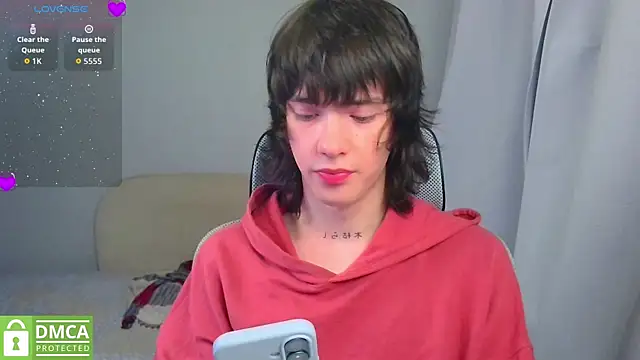 Snapshot of LeonBoykisser chatting on July 2026 06:00:02 AM LeonBoykisser online show from July 2026 06:00:02 AM