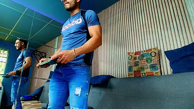 Vans Ross online show from March 2026 07:21:02 PM