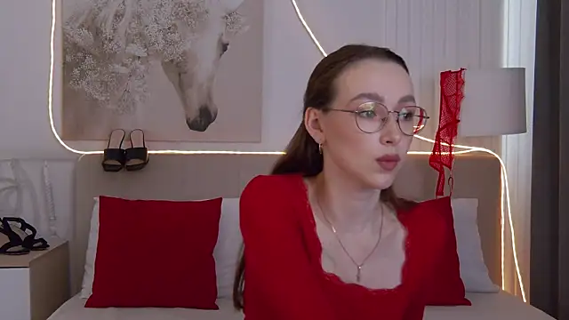 Emily Simon online show from April 2026 05:03:02 AM