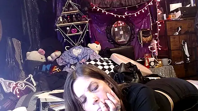allymoon1369 online show from June 2026 03:31:02 PM