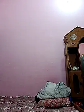 Cutiepie91 online show from April 2026 10:40:02 AM