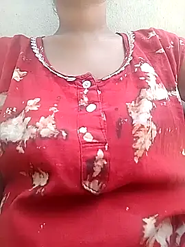 knightqueen12 online show from February 2026 05:29:01 AM