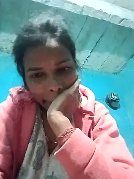 Snapshot of priyasharma899 chatting on January 2026 06:22:01 PM priyasharma899 online show from January 2026 06:22:01 PM