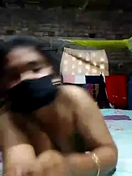 Hot Sweeti online show from April 2026 11:16:02 AM