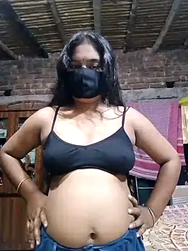 Snapshot of Hot_Sweeti chatting on July 2026 09:01:01 AM Hot Sweeti online show from July 2026 09:01:01 AM