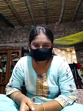 Snapshot of Hot_Sweeti chatting on July 2026 09:05:01 AM Hot Sweeti online show from July 2026 09:05:01 AM