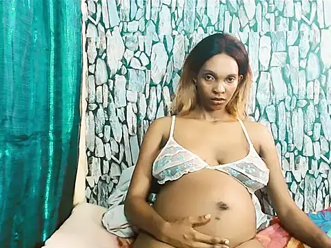 Snapshot of Caramelminxxx1 chatting on February 2026 06:40:02 AM Caramelminxxx1 online show from February 2026 06:40:02 AM