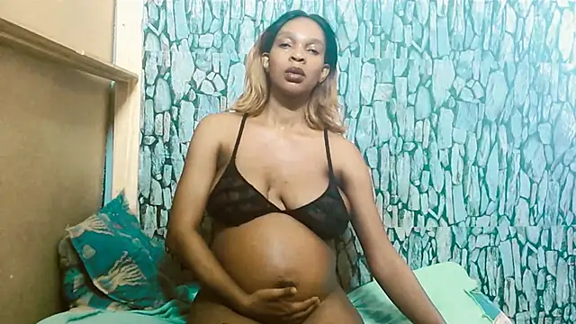 Snapshot of Caramelminxxx1 chatting on March 2026 07:14:02 AM Caramelminxxx1 online show from March 2026 07:14:02 AM