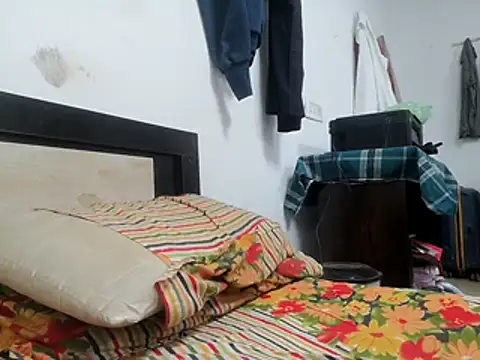 Aafreen999 online show from April 2026 04:34:01 PM