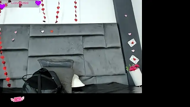 Liam Grant online show from February 2026 07:35:01 PM