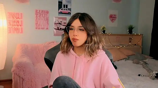 dinnerwithflowers online show from April 2026 01:14:01 PM